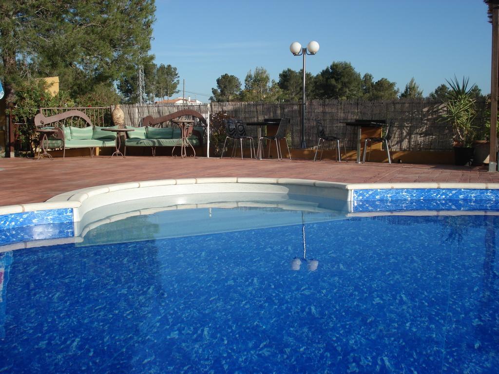 El Raco De La Pintora "Adults Only" Hotel Alberic Bagian luar foto