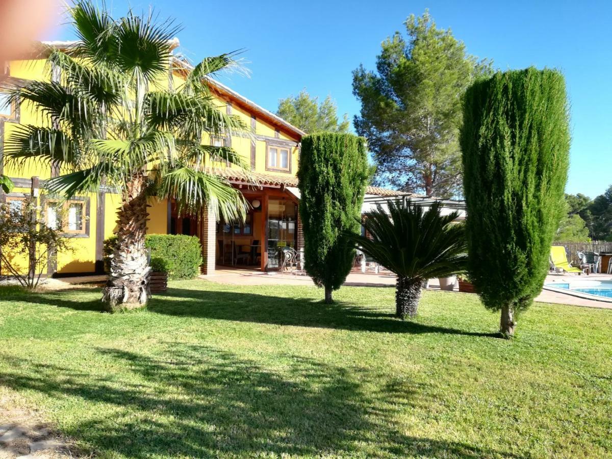 El Raco De La Pintora "Adults Only" Hotel Alberic Bagian luar foto
