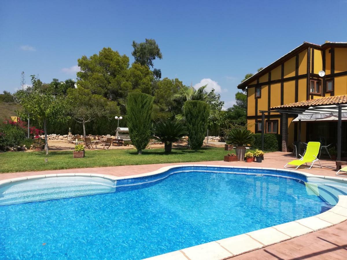 El Raco De La Pintora "Adults Only" Hotel Alberic Bagian luar foto