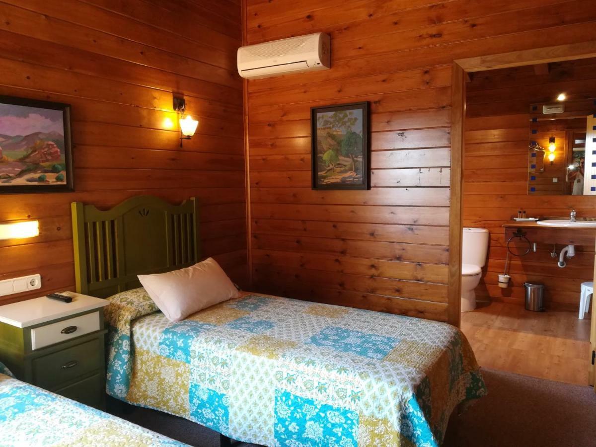 El Raco De La Pintora "Adults Only" Hotel Alberic Bagian luar foto